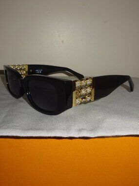 🌟 CHANEL Sunglasses 🌟